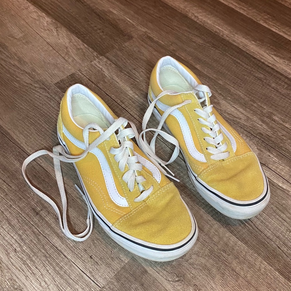 Yellow Vans - Picture 4 of 4